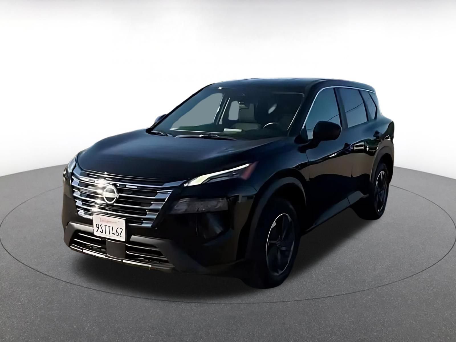 Used 2025 Nissan Rogue SV FWD image 4