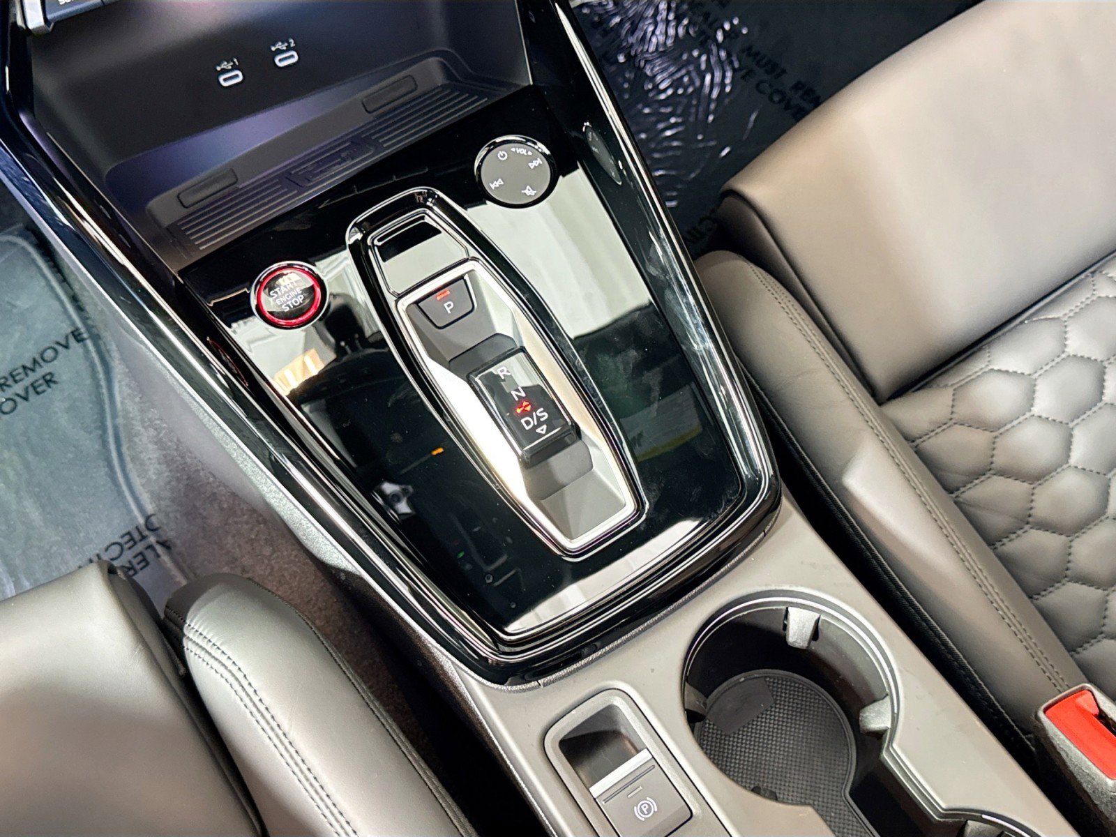 Used 2025 Audi RS 3 image 20