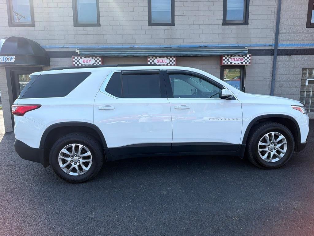 Used 2020 Chevrolet Traverse LT AWD/4WD image 7