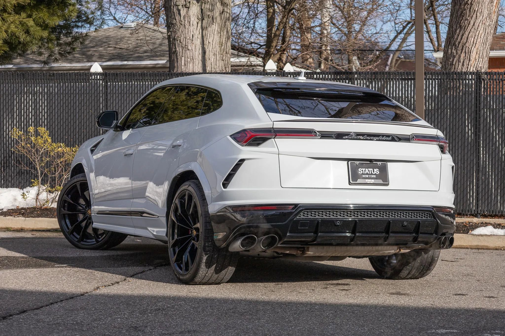 Used 2022 Lamborghini Urus image 21