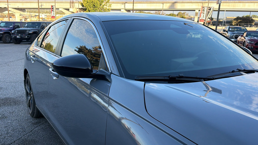 Used 2025 Honda Accord Sport image 15