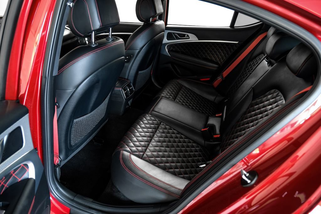 Used 2022 Genesis G70 3.3T w/ Sport Prestige Package image 45