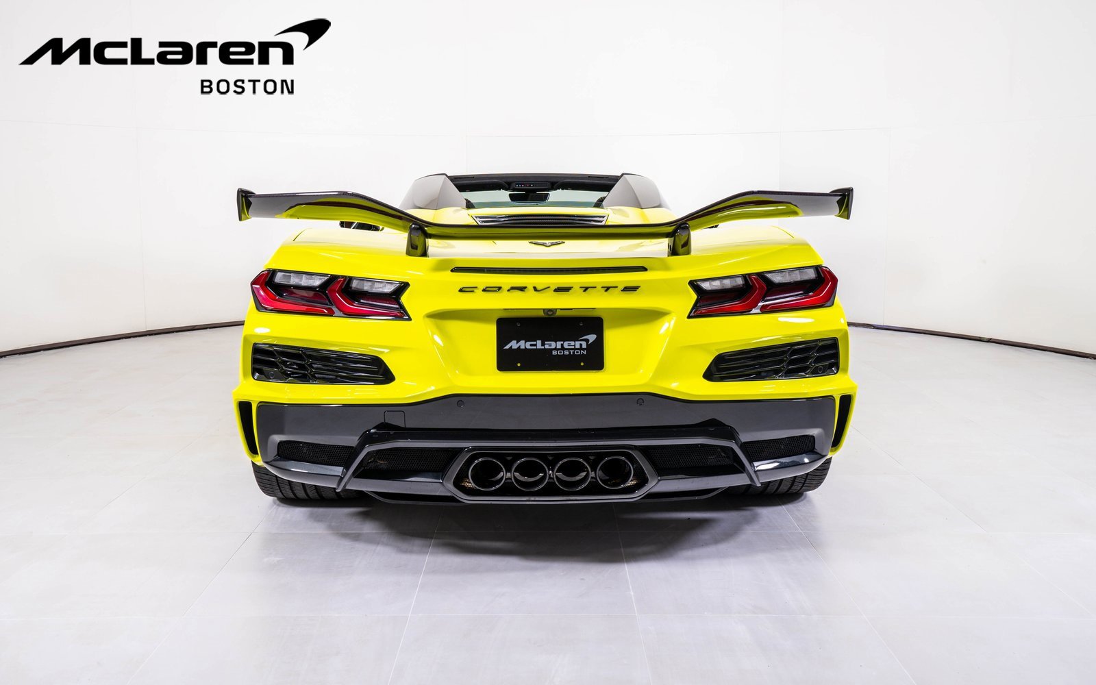 Used 2023 Chevrolet Corvette Z06 w/ Z07 Performance Package image 5