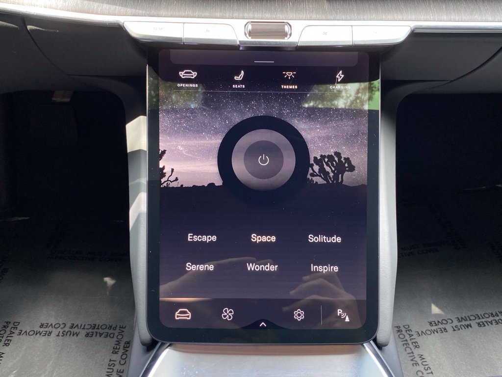 Used 2024 Lucid Air Pure RWD image 32