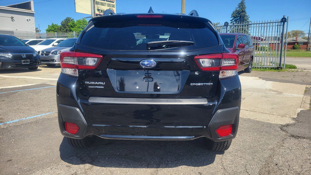 Used 2023 Subaru Crosstrek 2.0i Premium image 9