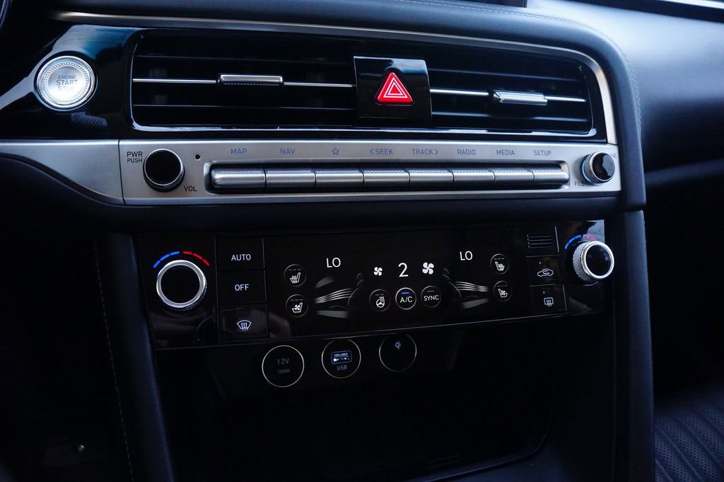 Certified 2026 Genesis G70 2.5T Prestige image 10