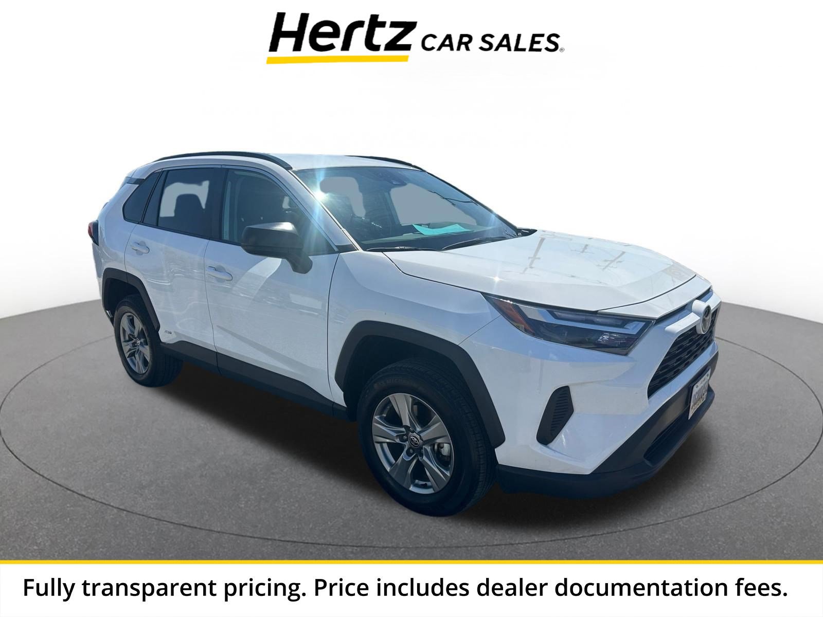 Used 2025 Toyota RAV4 LE AWD/4WD image 1