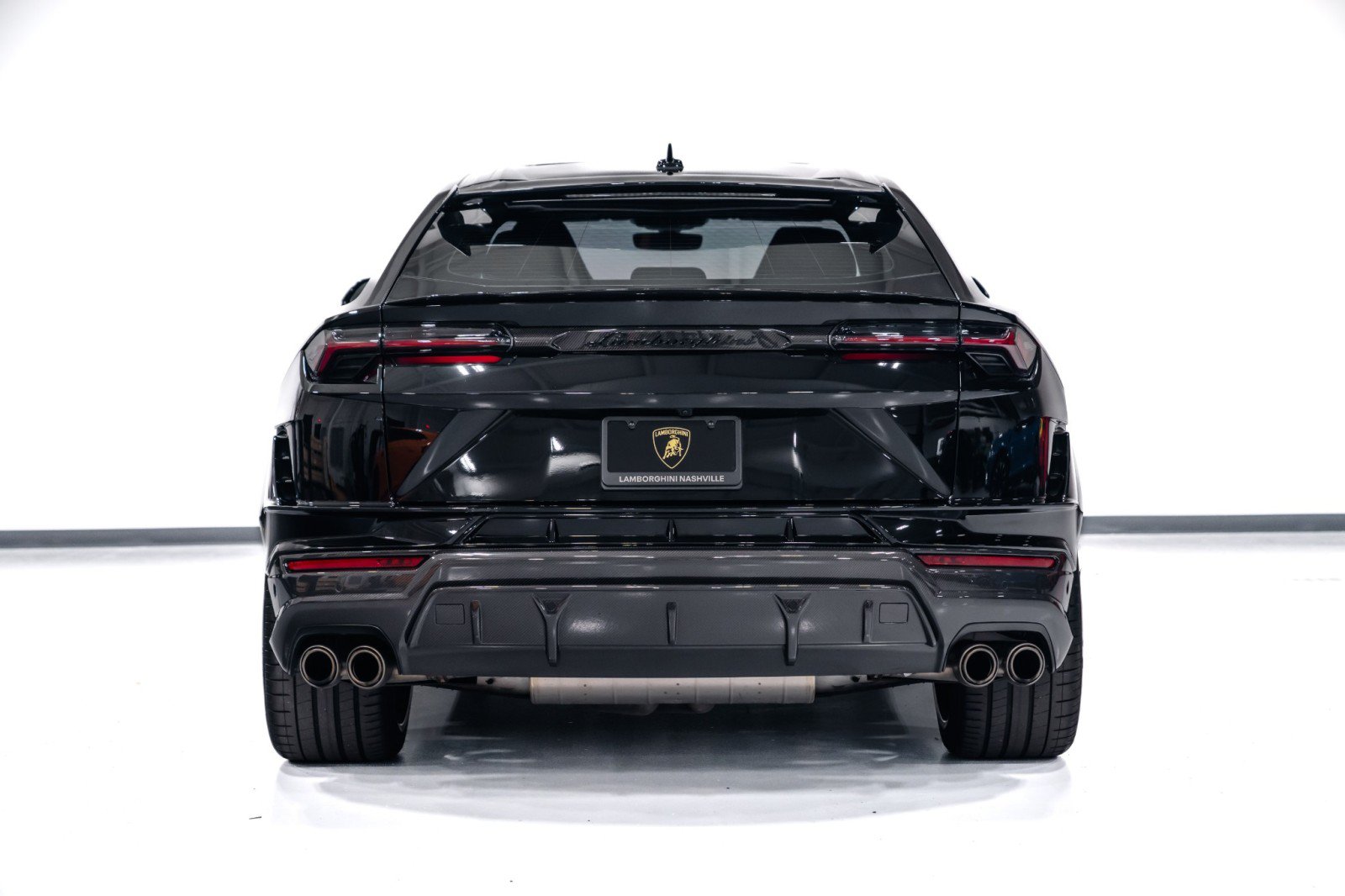 Used 2024 Lamborghini Urus Performante AWD/4WD image 5