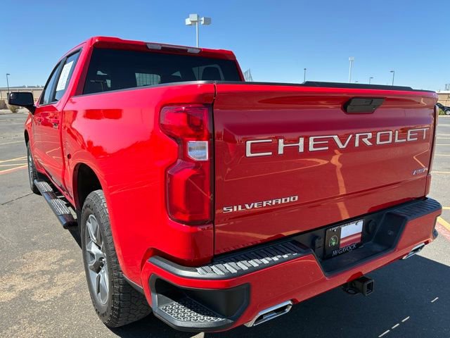 Used 2021 Chevrolet Silverado 1500 RST AWD/4WD image 4