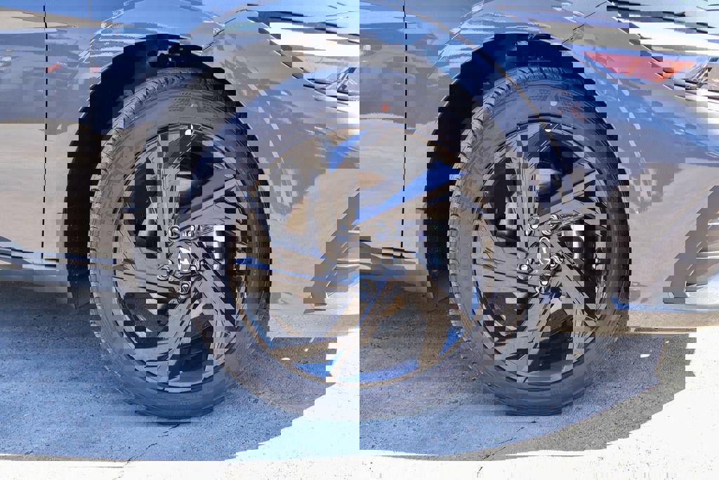 New 2026 Hyundai Elantra Sport image 29