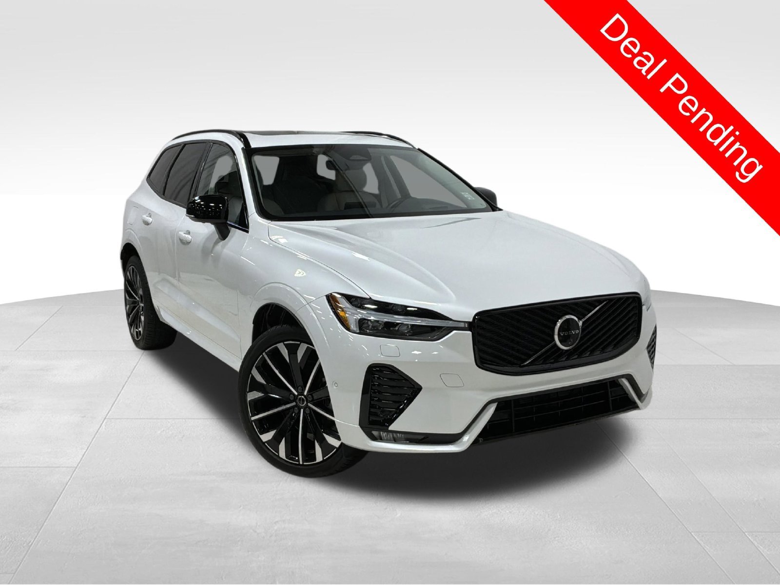 Certified 2026 Volvo XC60 B5 Ultra AWD/4WD image 1