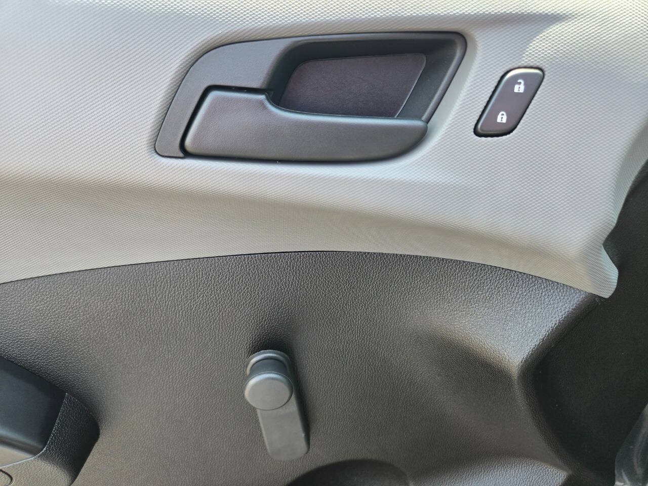 Used 2020 Chevrolet Sonic LS FWD image 13