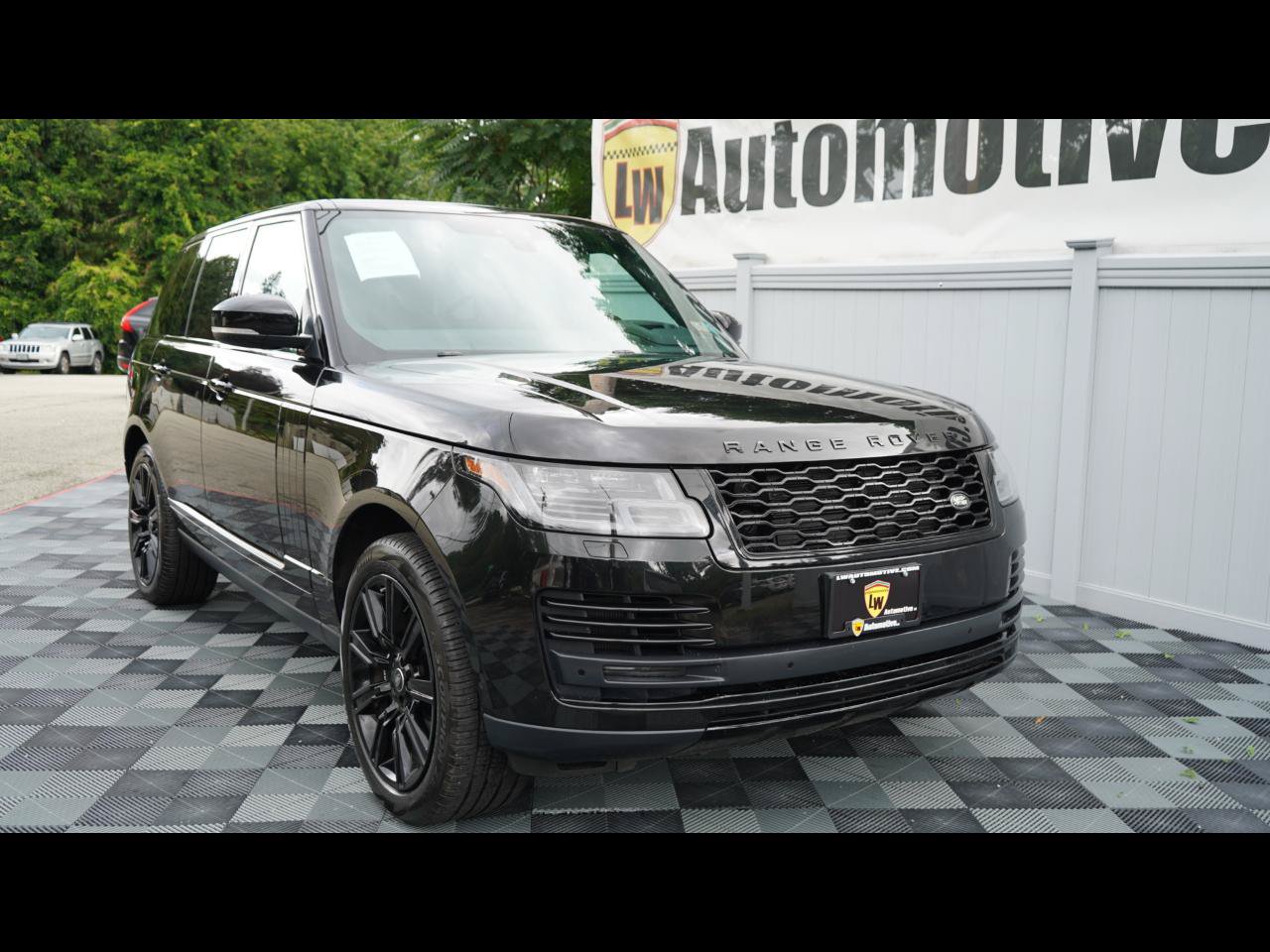 Used 2020 Land Rover Range Rover HSE AWD/4WD image 2