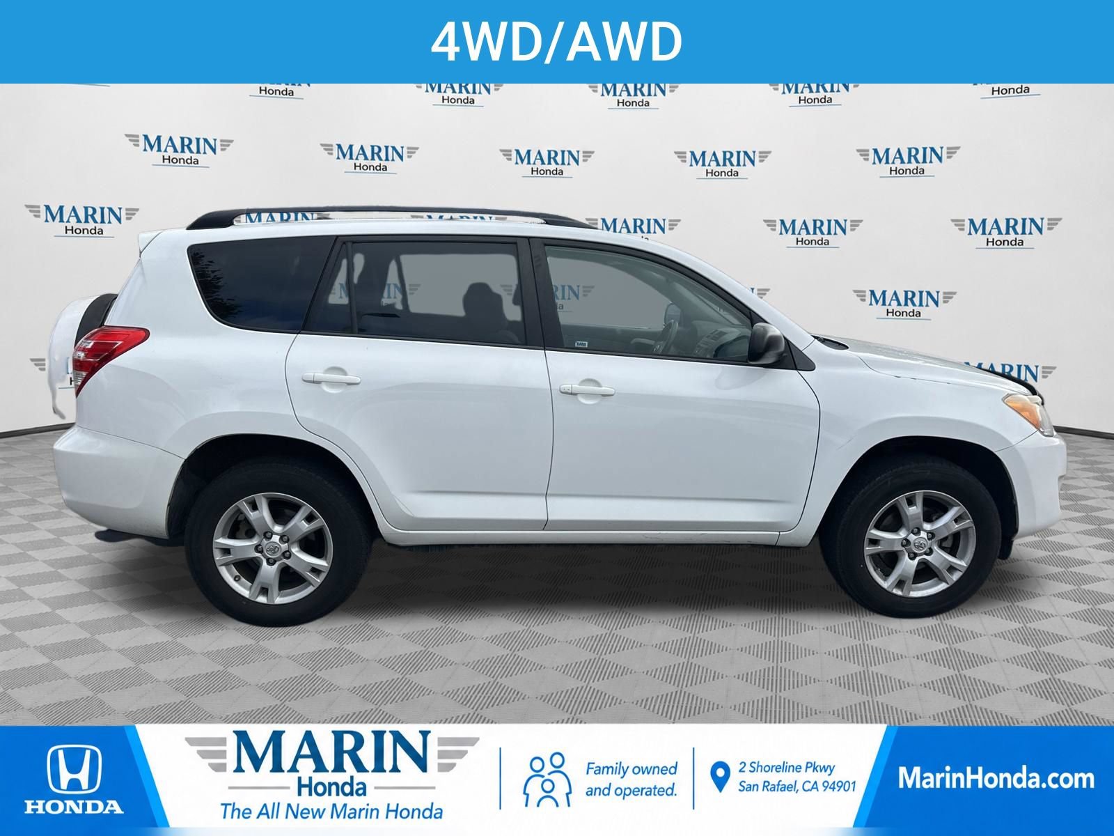Used 2012 Toyota RAV4 4WD V6 w/ Upgrade Value Pkg image 2