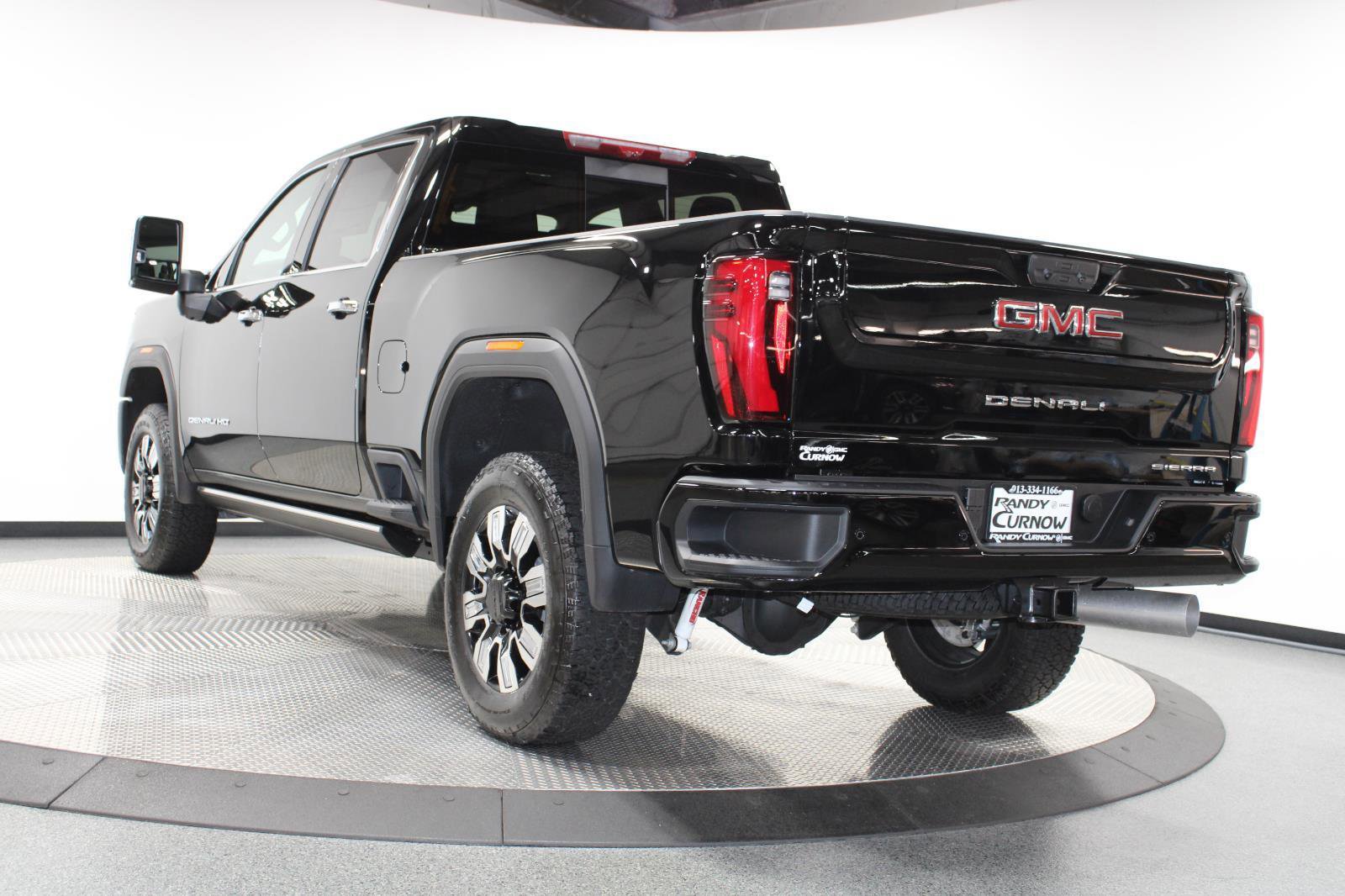New 2026 GMC Sierra 2500 Denali w/ Denali Reserve Package image 7