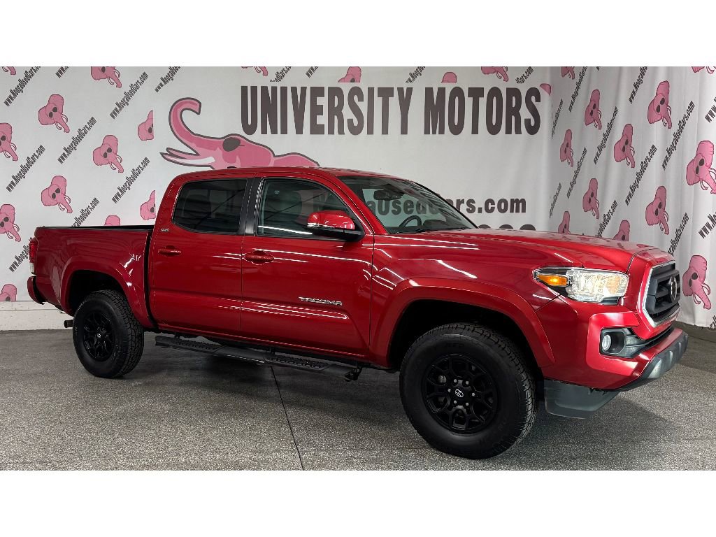 Used 2022 Toyota Tacoma SR5 w/ Technology Package image 4