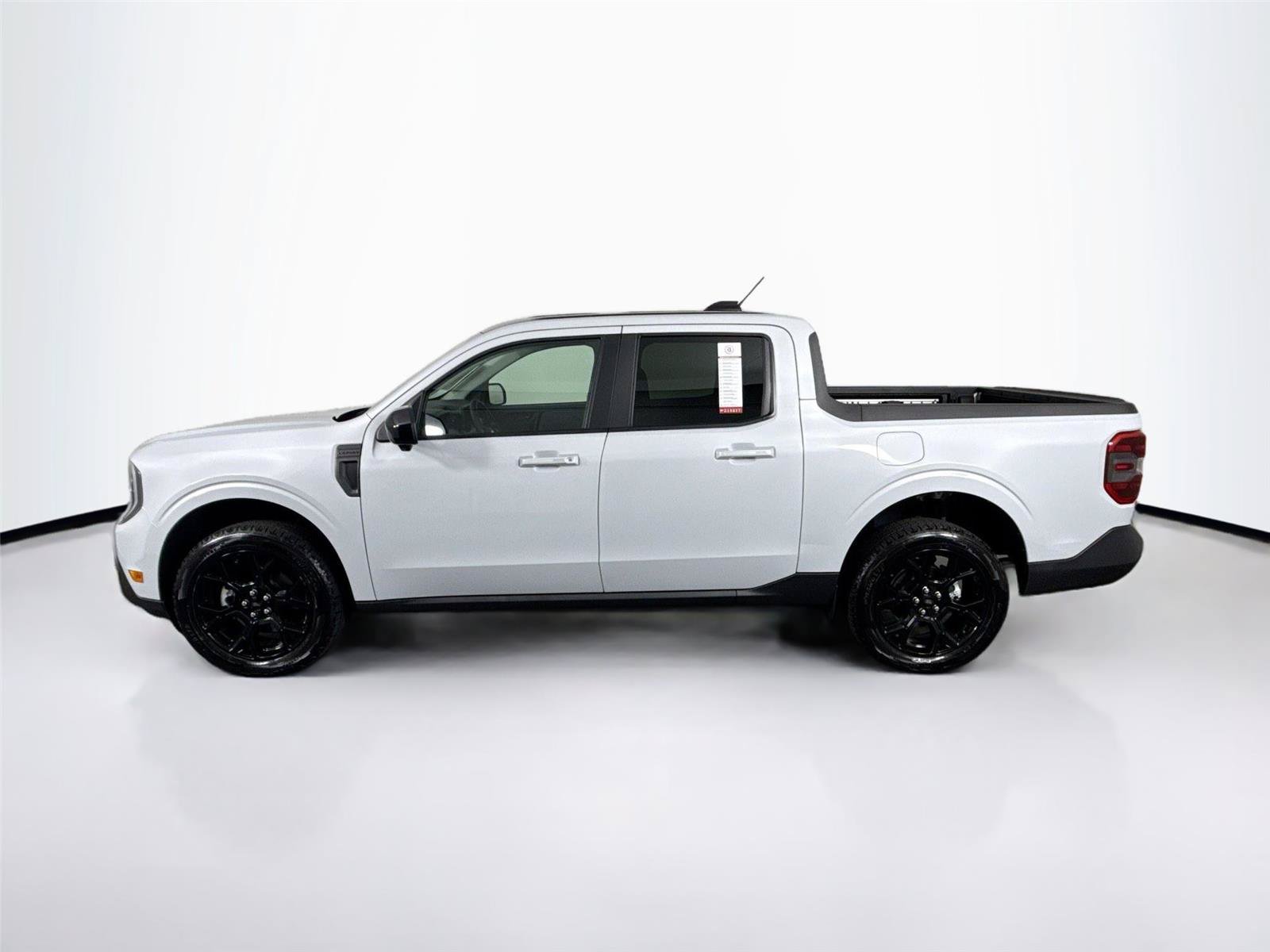 Used 2026 Ford Maverick Lariat w/ Black Appearance Package AWD/4WD image 13