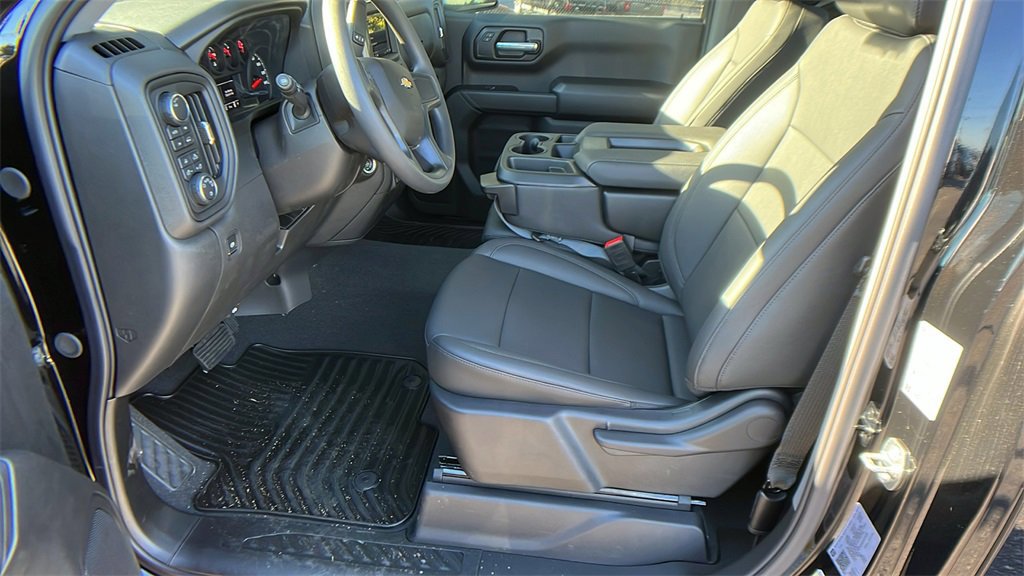 New 2025 Chevrolet Silverado 1500 W/T w/ WT Safety Package image 13