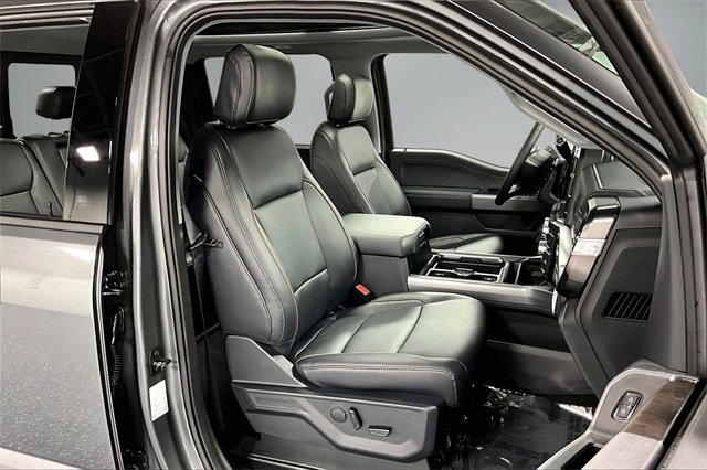 New 2026 Ford F350 Lariat image 13
