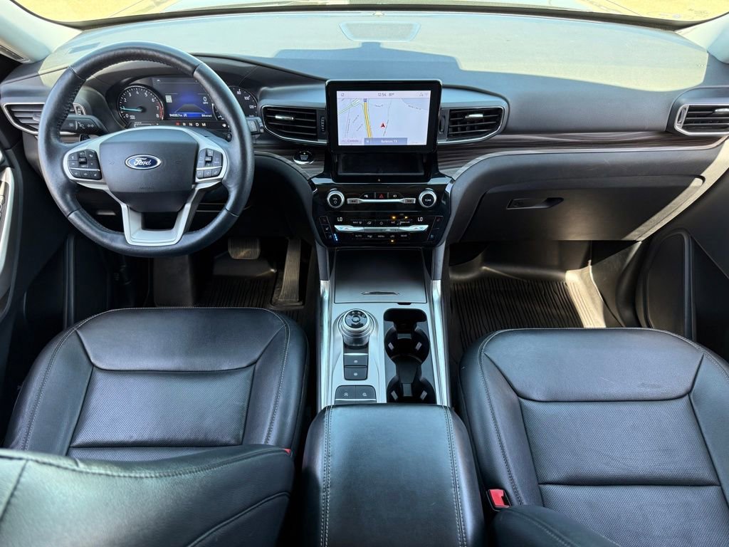 Used 2021 Ford Explorer Limited w/ Equipment Group 301A image 11