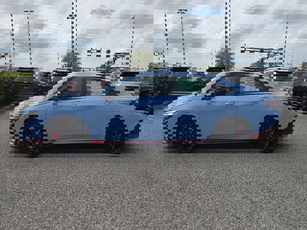 New 2026 Hyundai Elantra N FWD image 3