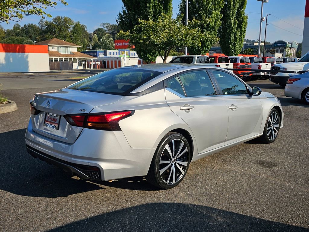 Used 2022 Nissan Altima 2.5 SR FWD image 3