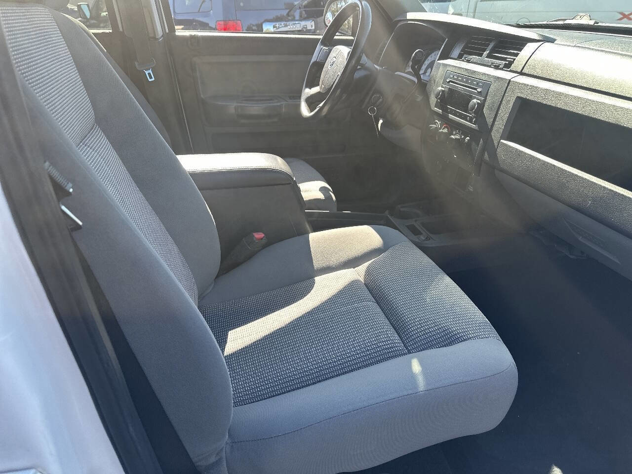 Used 2011 Dodge Dakota Big Horn image 12