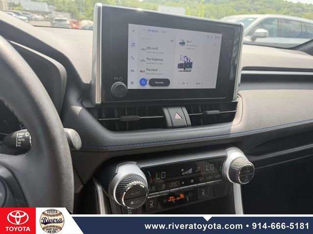 Used 2023 Toyota RAV4 SE w/ SE Grade Weather Package AWD/4WD image 20