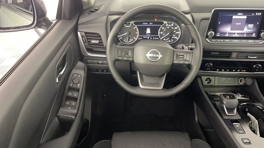 New 2025 Nissan Rogue SV image 14