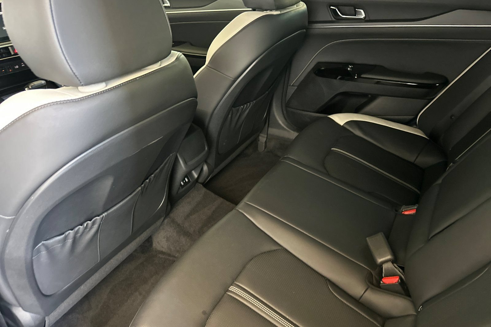 Certified 2025 Kia K5 GT-Line w/ GT-Line Premium Package FWD image 13