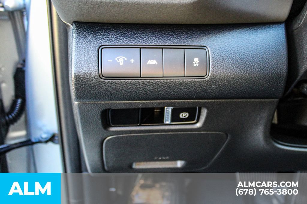 Used 2022 Hyundai Santa Fe SEL image 32