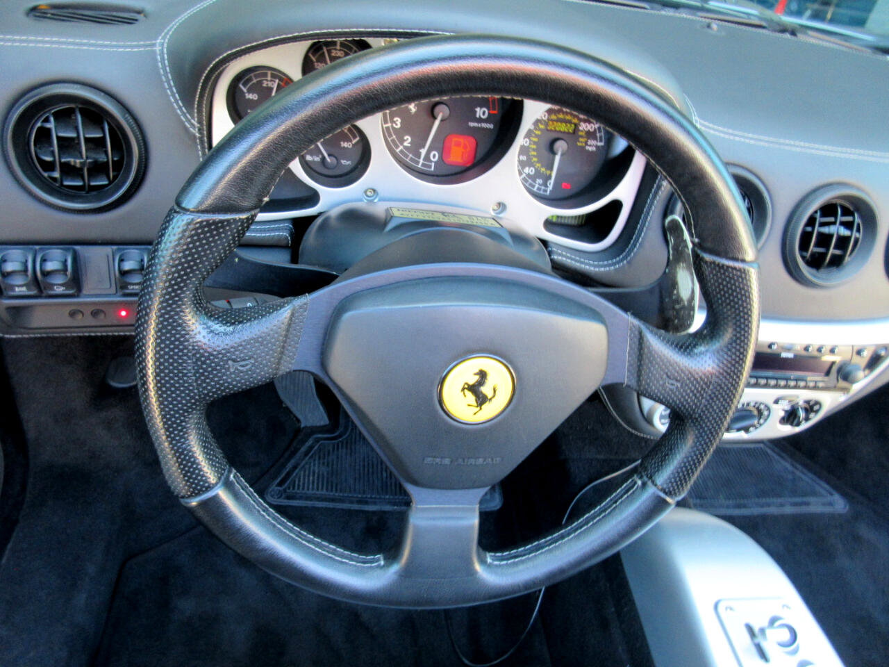 Used 2004 Ferrari 360 Spider image 45