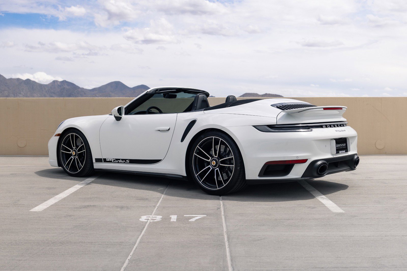 Used 2025 Porsche 911 Turbo S AWD/4WD image 10