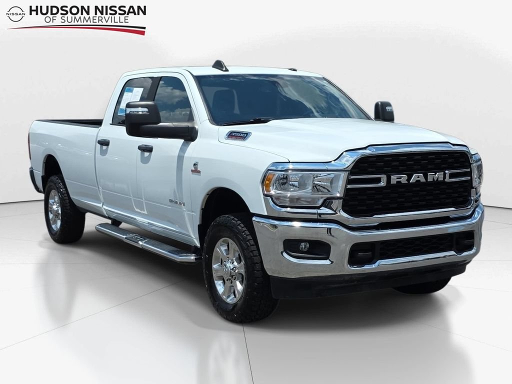 Used 2024 RAM 3500 Big Horn AWD/4WD image 1