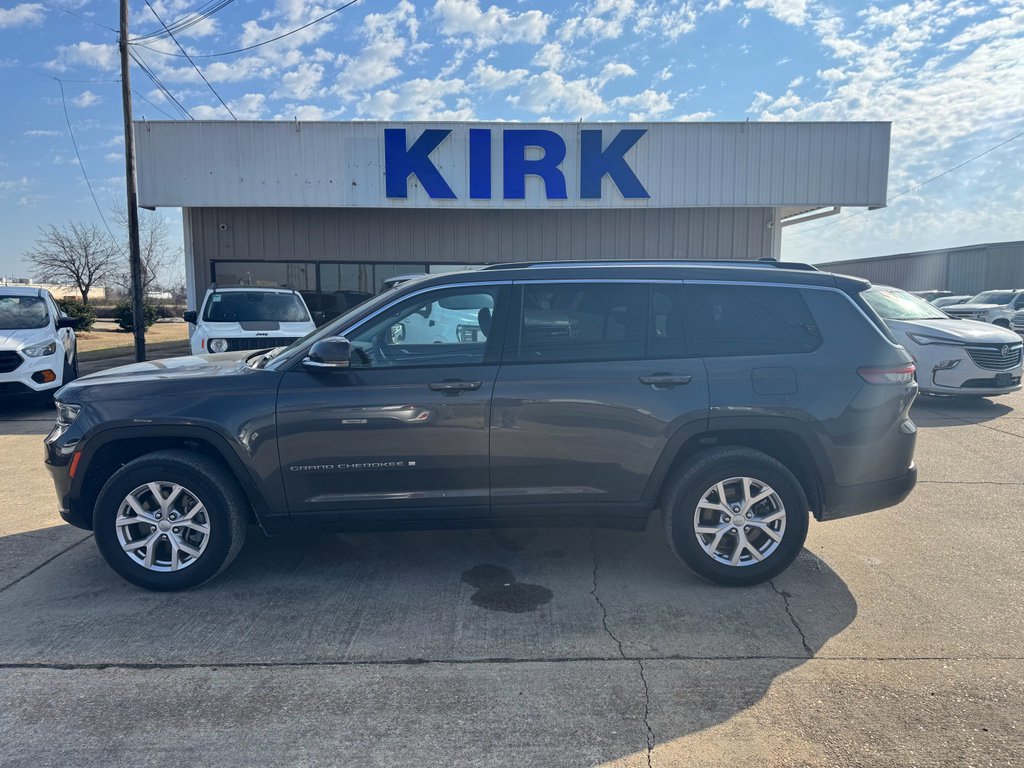 Used 2022 Jeep Grand Cherokee L Limited image 2