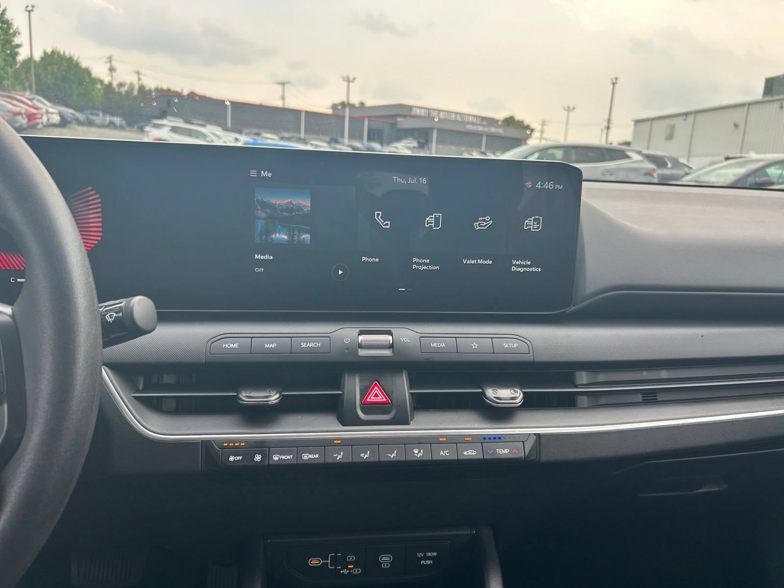 Used 2025 Kia K4 FWD image 17
