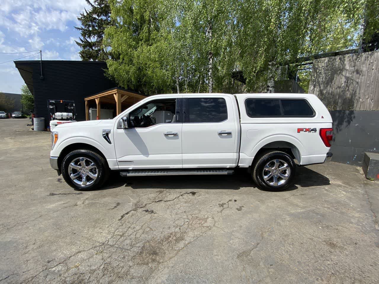 Used 2021 Ford F150 Lariat w/ Max Trailer Tow Package AWD/4WD image 3