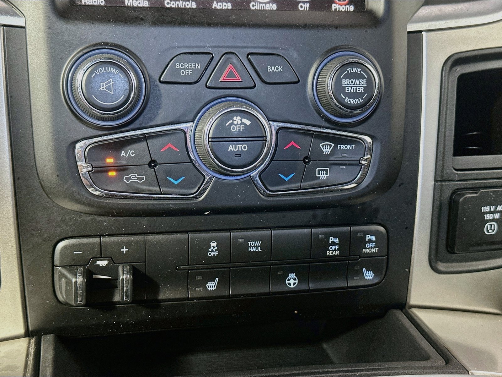 Used 2016 RAM 1500 Big Horn AWD/4WD image 16