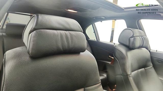 Used 2006 BMW M5 image 22