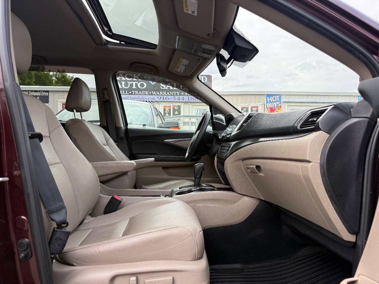 Used 2017 Honda Pilot EX-L image 16
