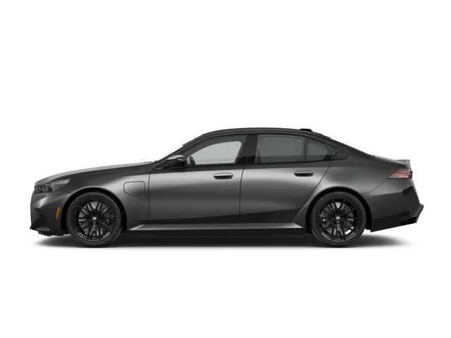 New 2027 BMW M5 w/ Carbon Package AWD/4WD image 4