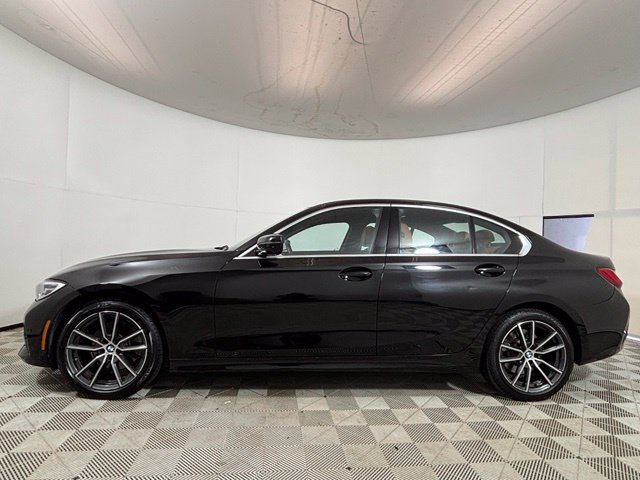 Used 2019 BMW 330i xDrive Sedan w/ Convenience Package AWD/4WD image 4