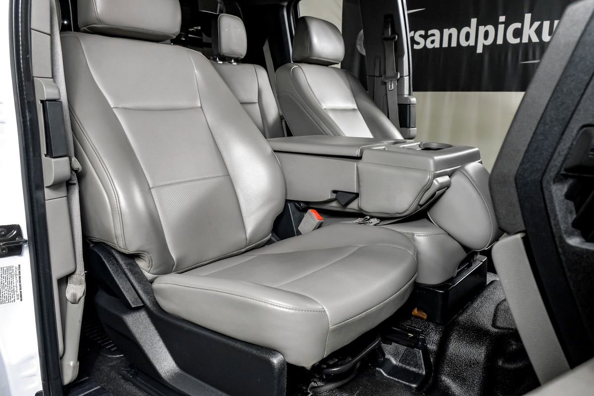 Used 2019 Ford F550 4x4 SuperCab Super Duty image 28