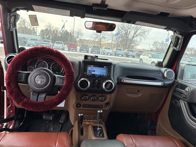 Used 2012 Jeep Wrangler Unlimited Sahara w/ Connectivity Group image 14