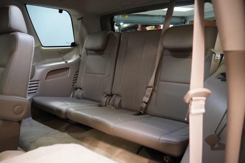 Used 2015 Chevrolet Tahoe LTZ image 32