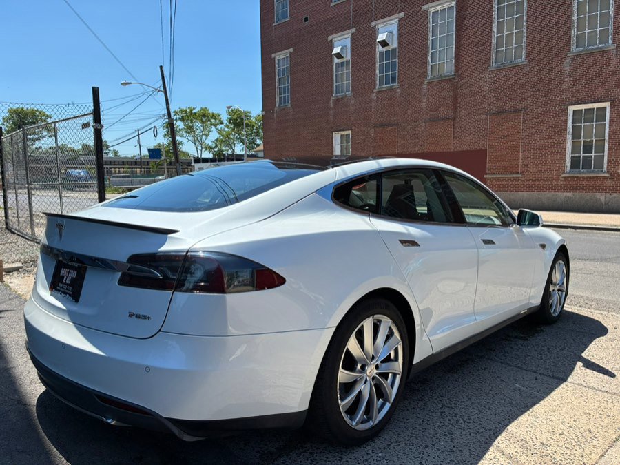 Used 2013 Tesla Model S Performance RWD image 7