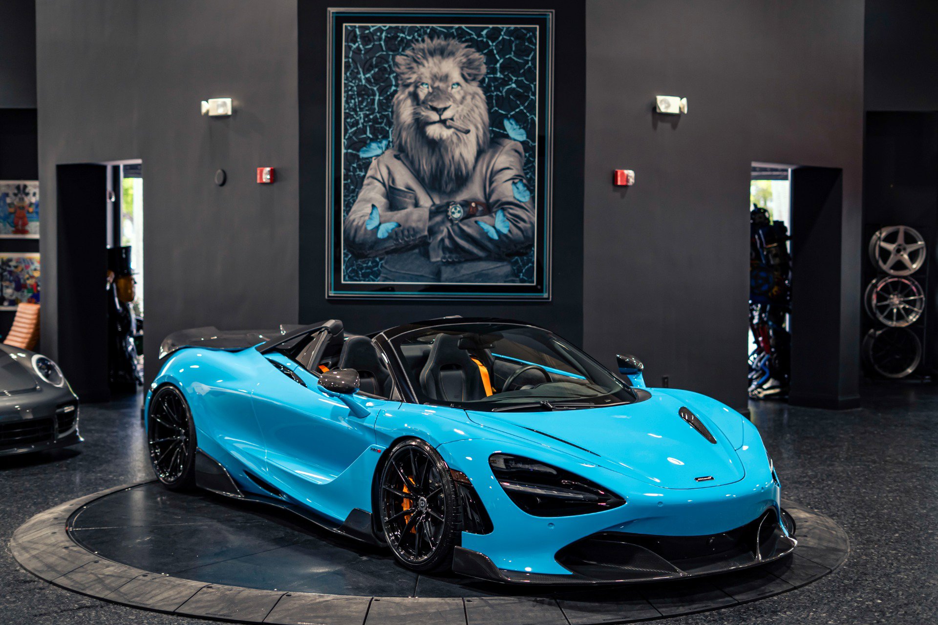 Used 2021 McLaren 720S Spider RWD image 45