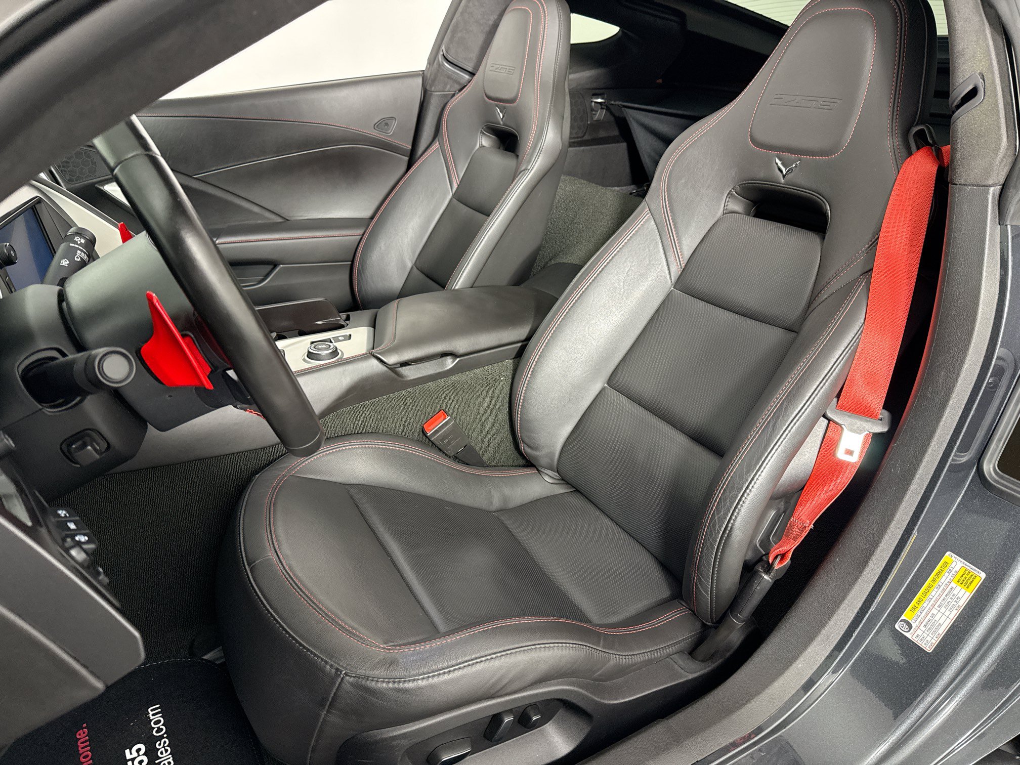 Used 2017 Chevrolet Corvette Z06 RWD image 21