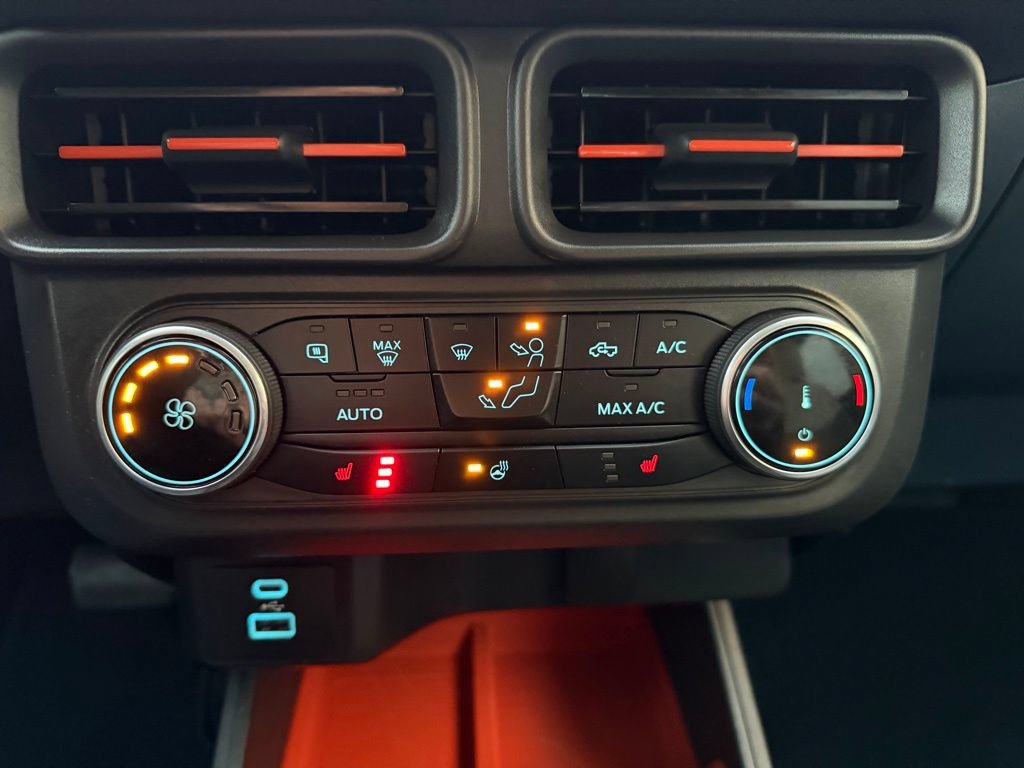 Used 2023 Ford Maverick XLT w/ Equipment Group 300A Standard AWD/4WD image 13