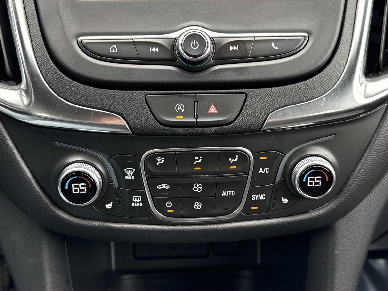 Used 2024 Chevrolet Equinox LT AWD/4WD image 11